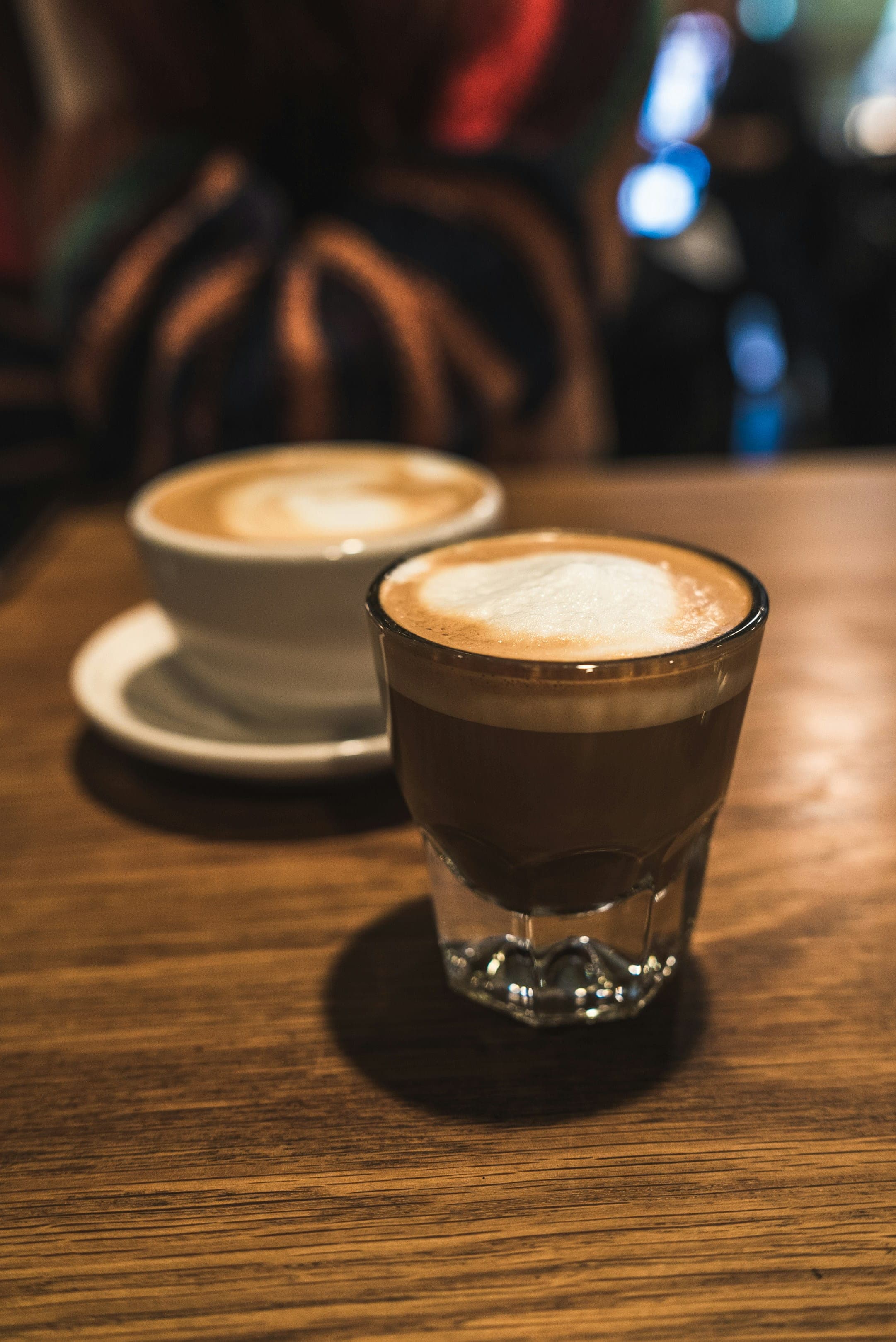 Latte vs Cappuccino: What's the Difference? Compare two popular milk-based coffee drinks